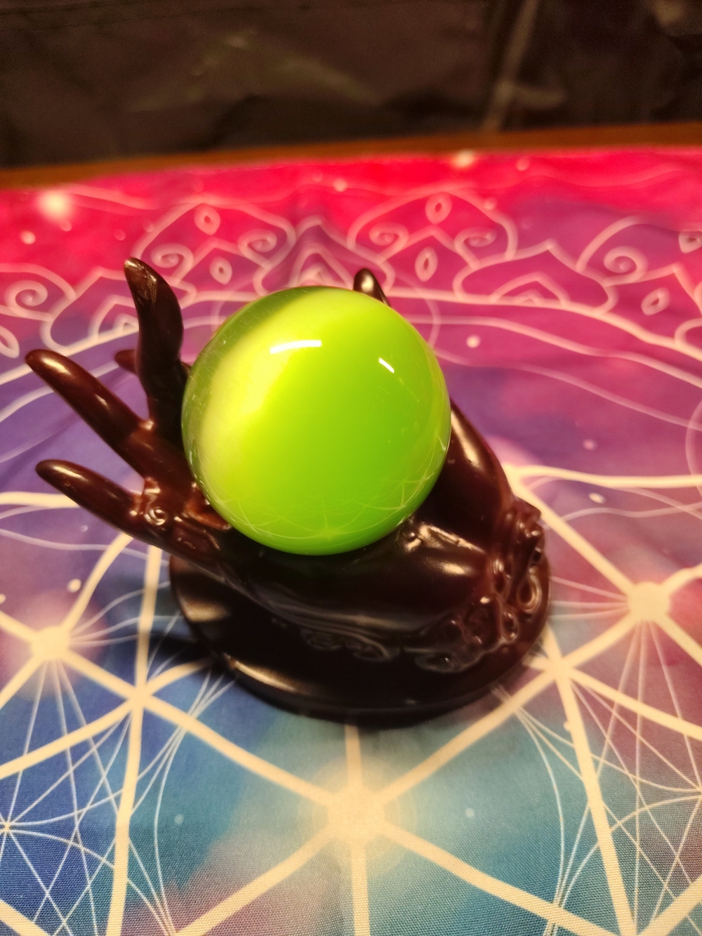 Green Cats eye Sphere